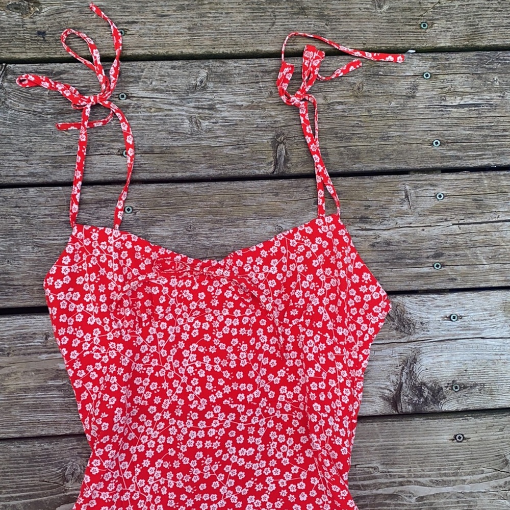 Red Floral Dress - Picture 3 of 4